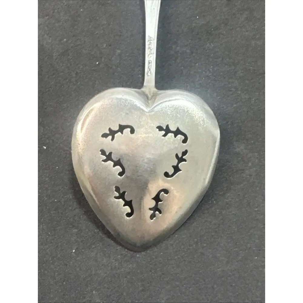 Lafayette by Manchester Heart Shaped Nut Spoon Sterling Silver, Mono
